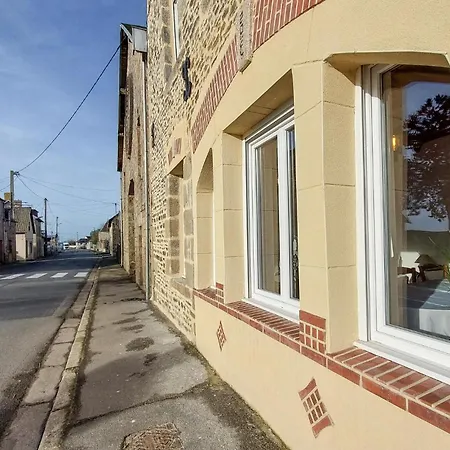 4 Bedroom Beautiful Home In Neuilly Le Vendin * Neuilly-le-Vendin