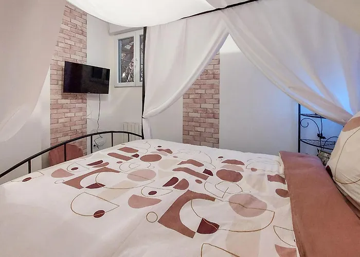 Hébergement de vacances Amazing In Le Vendin Neuilly-le-Vendin