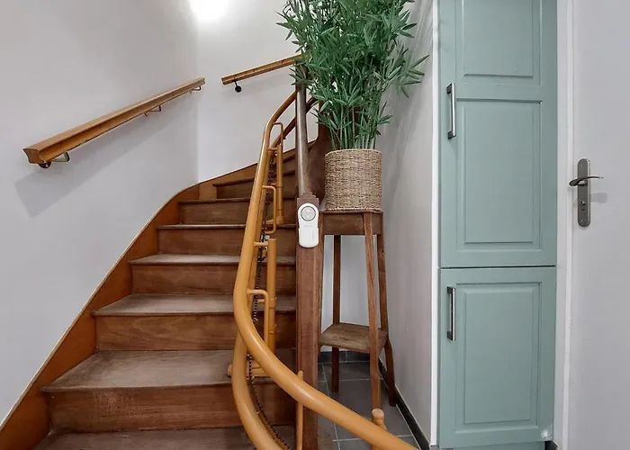 Amazing In Le Vendin Hébergement de vacances Neuilly-le-Vendin